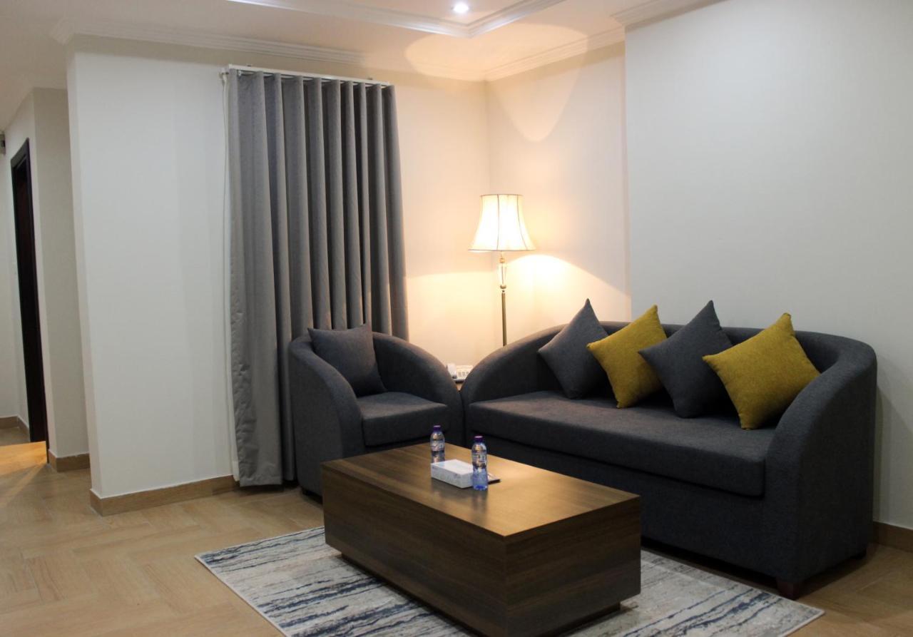 Golden Suites Al Al Jubail Екстериор снимка