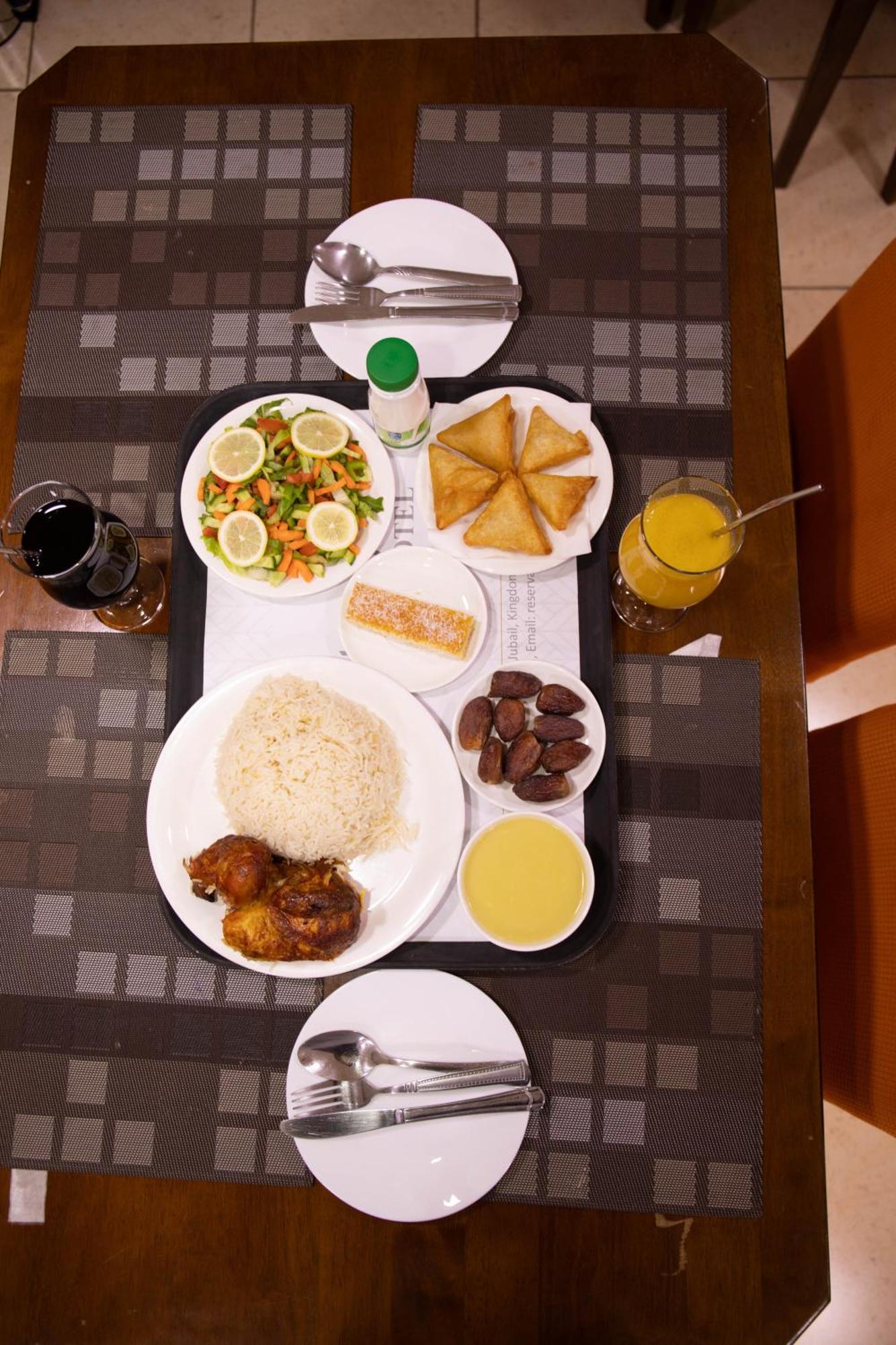 Golden Suites Al Al Jubail Екстериор снимка